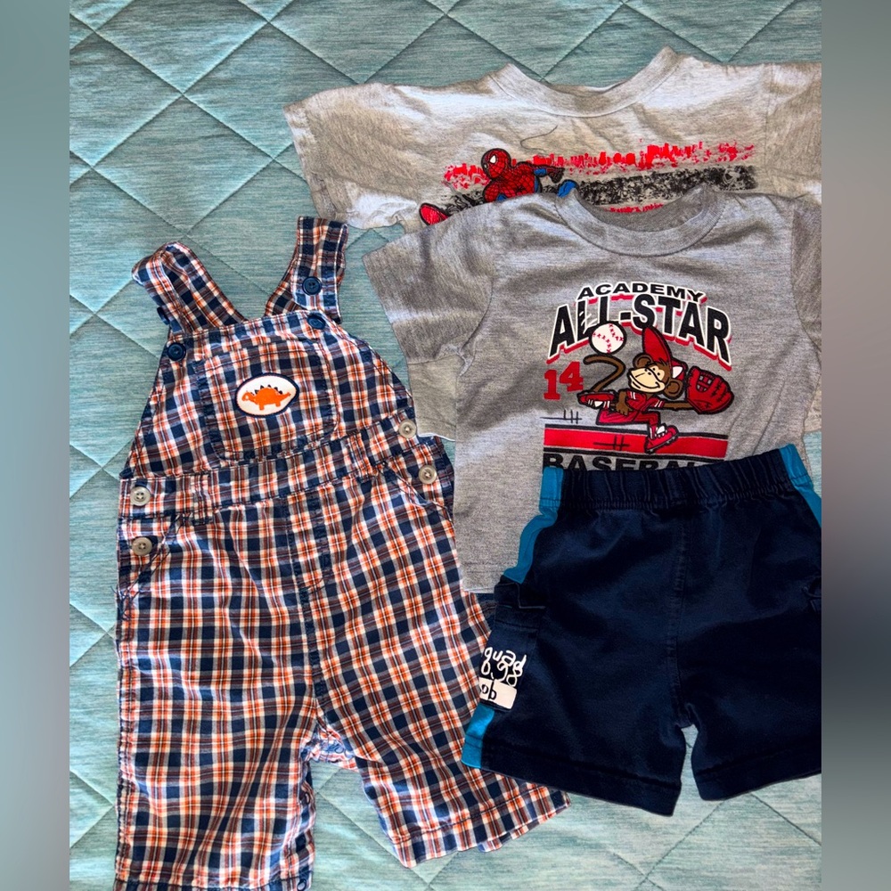 Baby Boy 18mo Bundle w/plaid Shortalls, shorts & 2 tees
